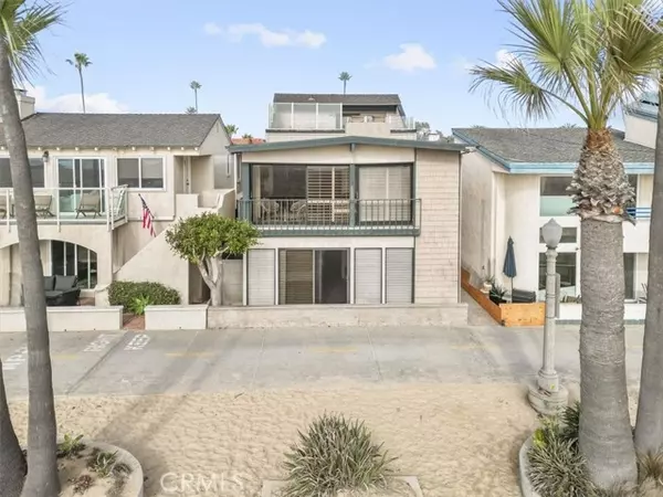 Newport Beach, CA 92663,1510 W Oceanfront