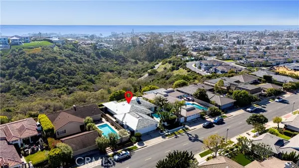 Corona Del Mar, CA 92625,978 Sandcastle Drive