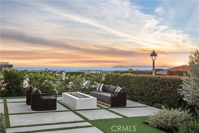 1120 White Sails Way, Corona Del Mar, CA 92625