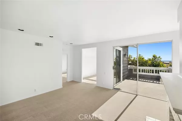 Corona Del Mar, CA 92625,3631 Geranium Avenue #70