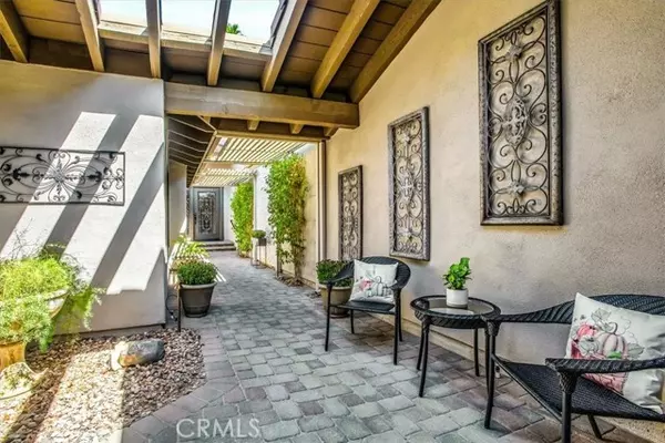 416 Running Springs Drive, Palm Desert, CA 92211