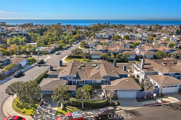 Corona Del Mar, CA 92625,3740 Daffodil