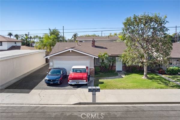 375 Woodland Place, Costa Mesa, CA 92627