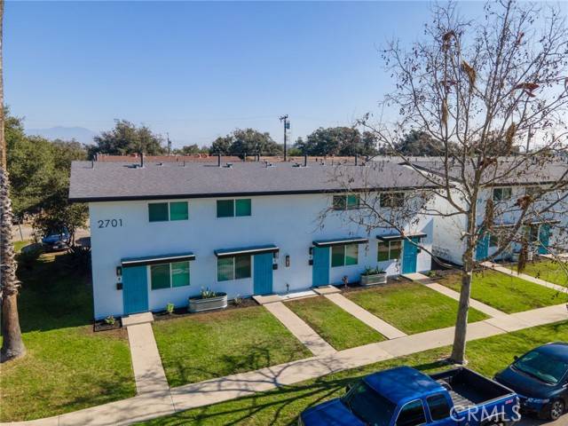 2701 S Baker Street, Santa Ana, CA 92707