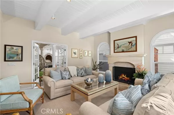 Corona Del Mar, CA 92625,302 Narcissus Avenue