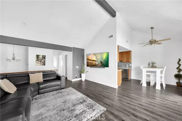 2231 Pacific #A3, Costa Mesa, CA 92627