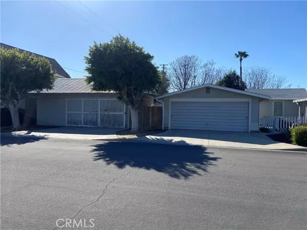 Tustin, CA 92780,500 W 3rd Street