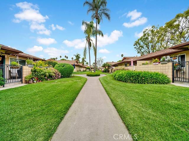 Fullerton, CA 92831,1732 E Commonwealth Avenue #102