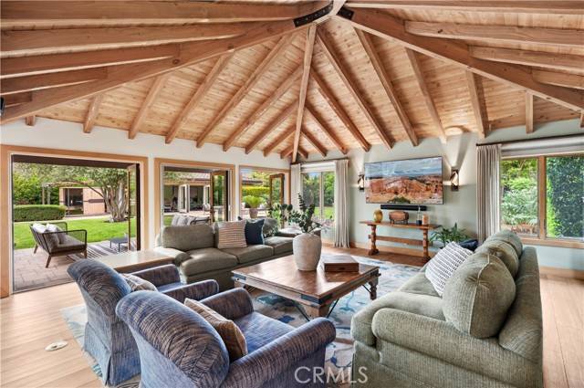 North Tustin, CA 92705,2291 Pavillion Drive