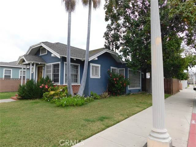 933 S Hickory Street, Santa Ana, CA 92701