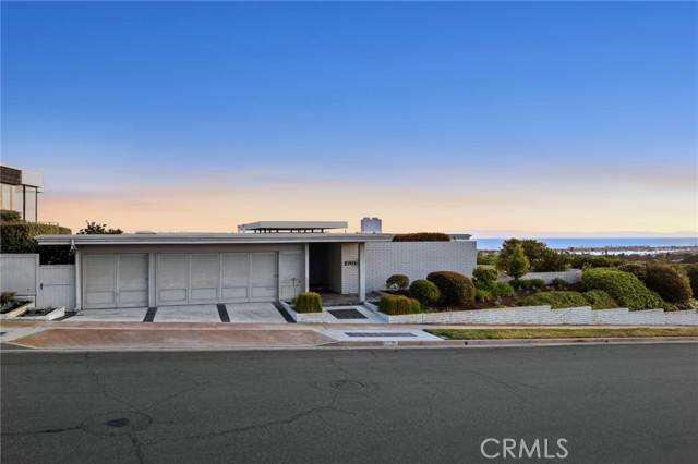 Corona Del Mar, CA 92625,2701 Windover Drive