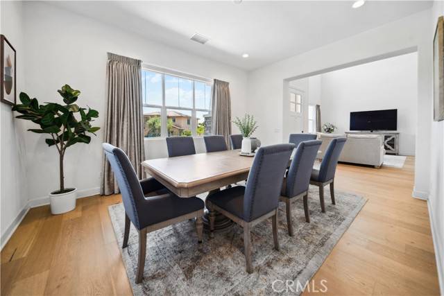 Yorba Linda, CA 92886,5313 Newbury
