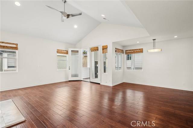 Corona Del Mar, CA 92625,314 Larkspur Avenue