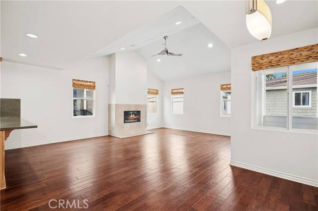 Corona Del Mar, CA 92625,314 Larkspur Avenue