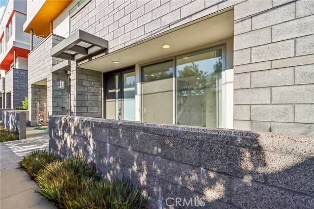 639 Channel Way, Costa Mesa, CA 92627
