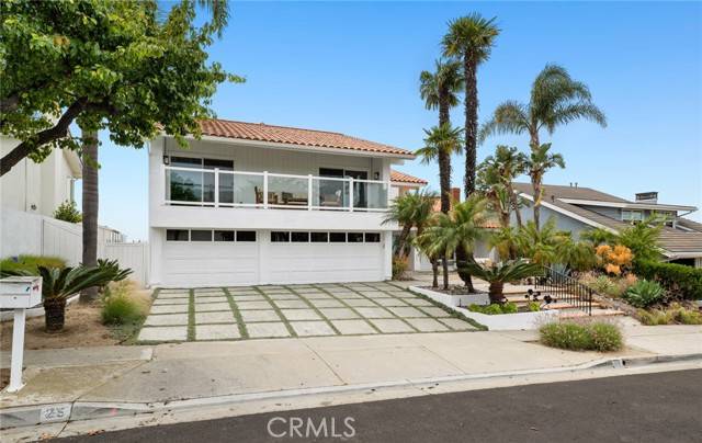 25 Point Loma Drive, Corona Del Mar, CA 92625