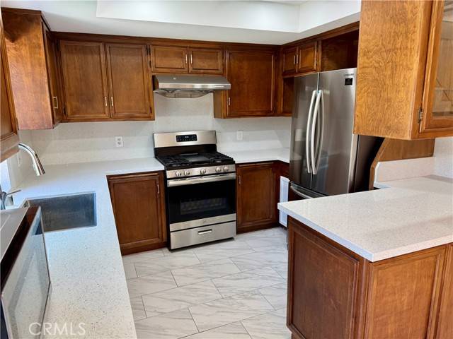 7627 Rapids Drive, Huntington Beach, CA 92648