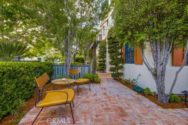 Corona Del Mar, CA 92625,2569 Bungalow Place