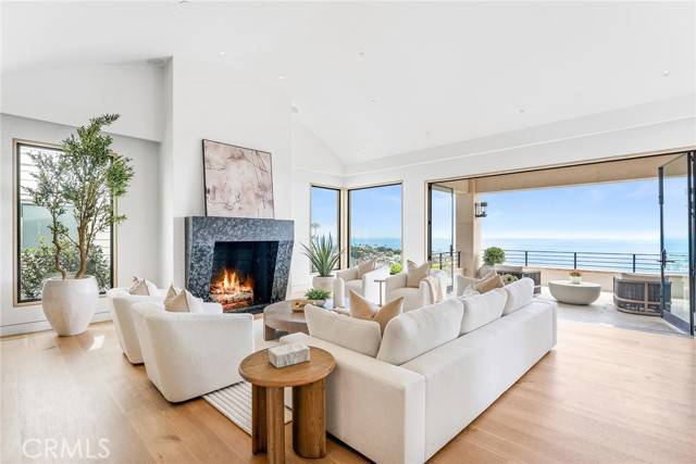 1115 Emerald Bay, Laguna Beach, CA 92651