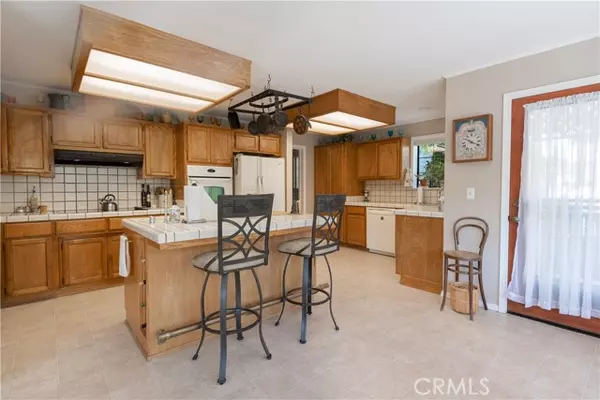 Paso Robles, CA 93446,1730 Southfork Place