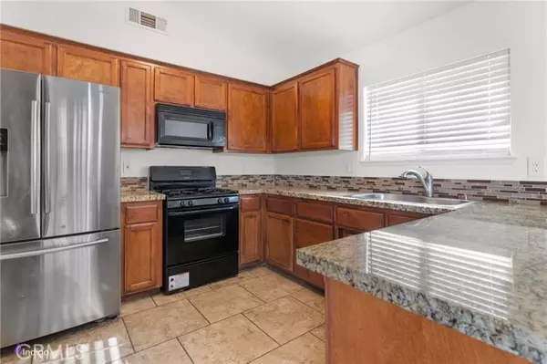 Bakersfield, CA 93307,5405 Oneill Court