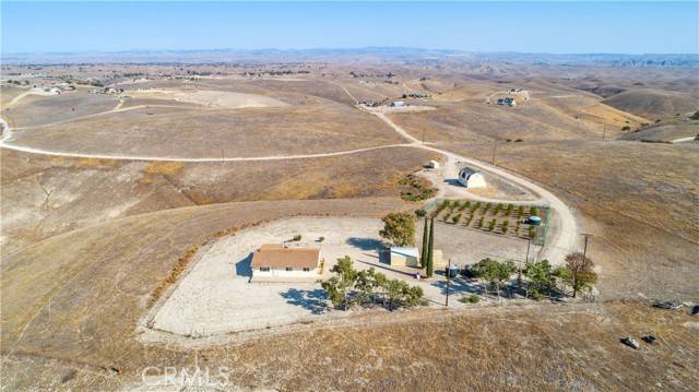 3265 Yosemite Place, Paso Robles, CA 93446