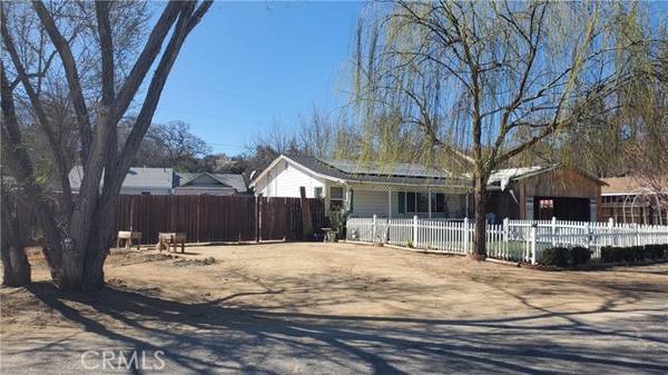 7660 Cortez Avenue, Atascadero, CA 93422