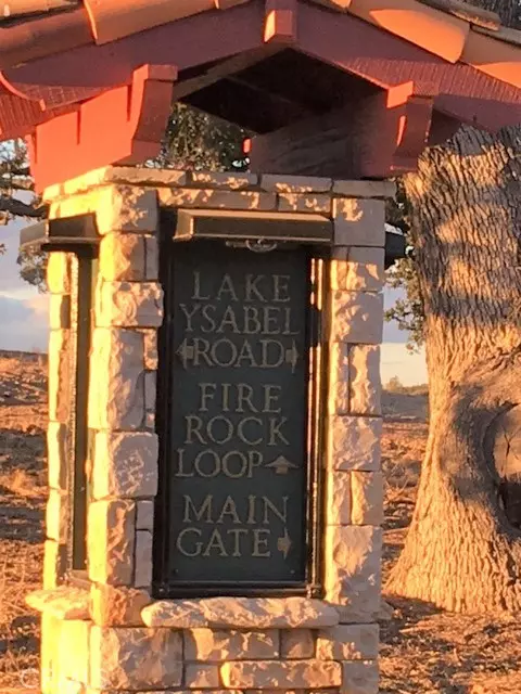 Templeton, CA 93465,1880 Fire Rock