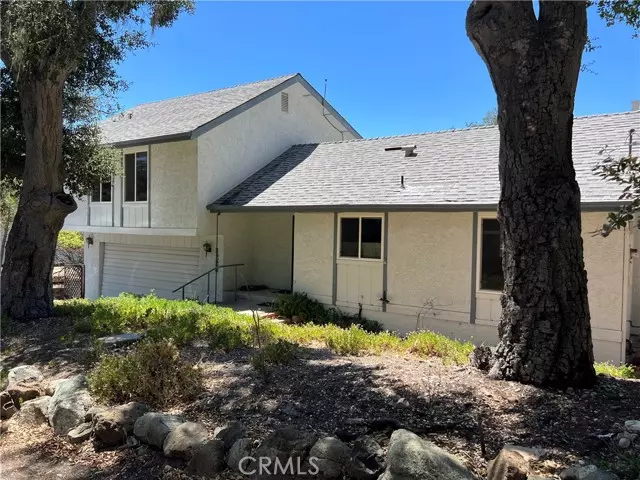 Atascadero, CA 93422,8220 Larga Avenue