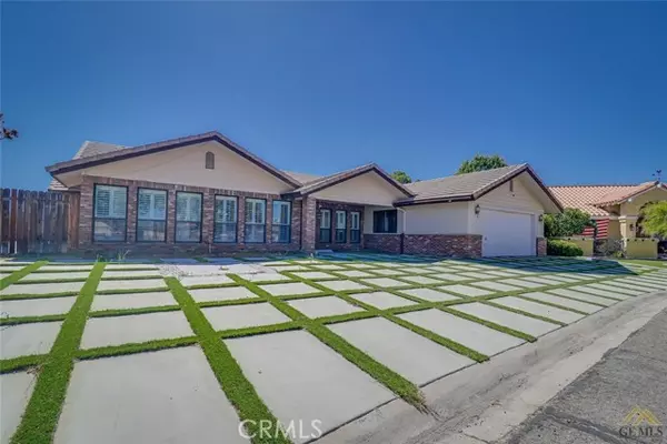 5724 Panorama Crest Drive, Bakersfield, CA 93306