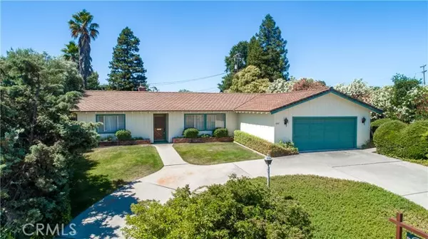 1007 Birdie Court, Paso Robles, CA 93446