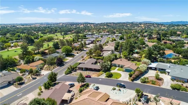 Paso Robles, CA 93446,1007 Birdie Court