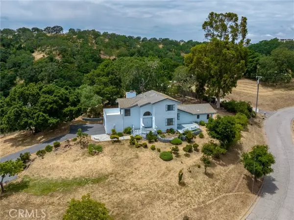 10665 Santa Ana Road, Atascadero, CA 93422