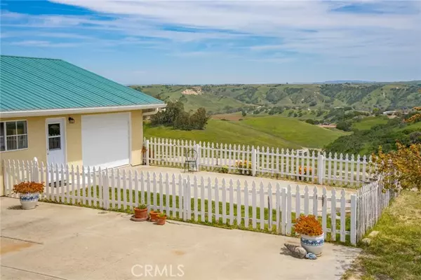 Paso Robles, CA 93446,7090 Rancho Verano Place