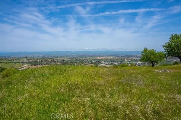 1155 Bailey, Paso Robles, CA 93446