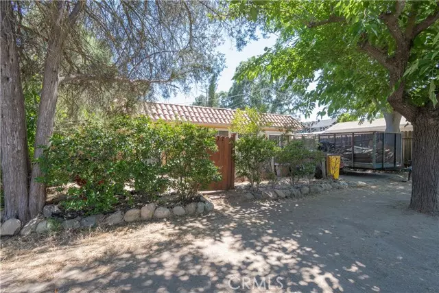 Paso Robles, CA 93446,832 18th Street