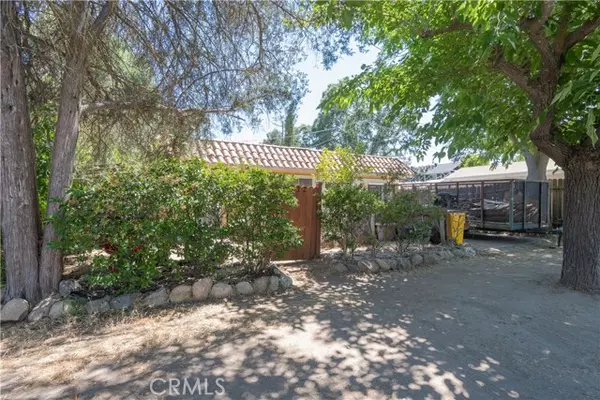 832 18th Street, Paso Robles, CA 93446