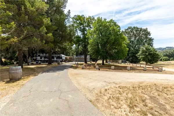 12300 Santa Lucia Road, Atascadero, CA 93422