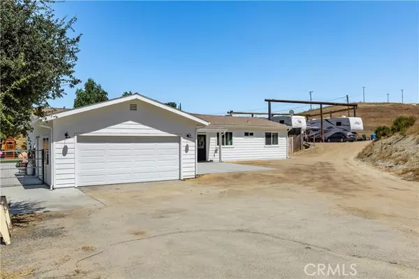 4670 Vista Creston Lane, Paso Robles, CA 93446