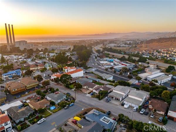 365 Surf Street, Morro Bay, CA 93442