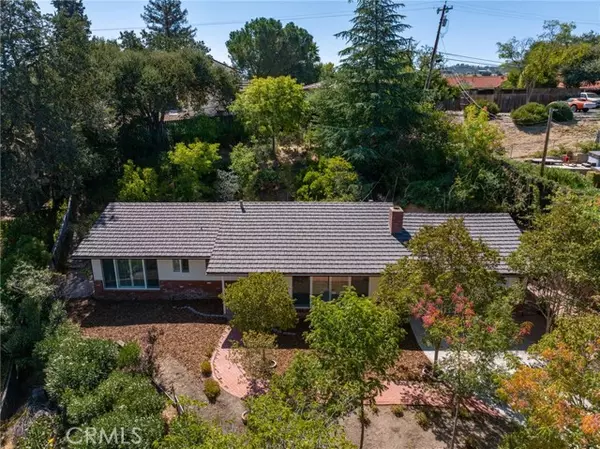 Paso Robles, CA 93446,424 Fairview Lane