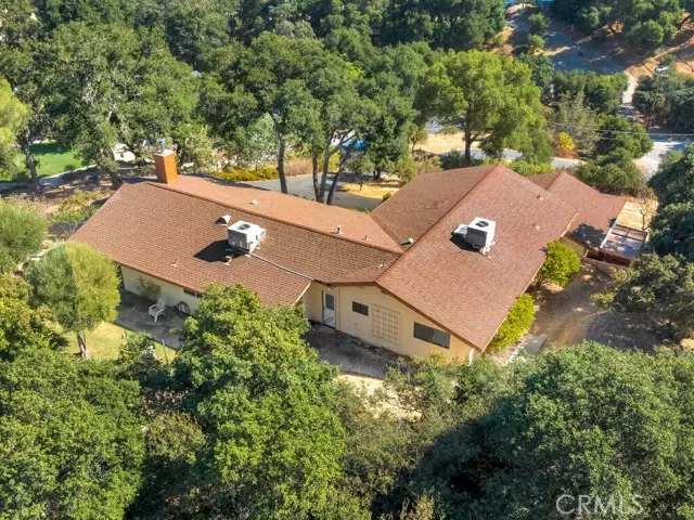 4825 Navidad Road, Atascadero, CA 93422