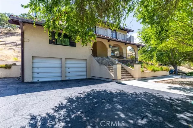 9440 Santa Clara Road, Atascadero, CA 93422