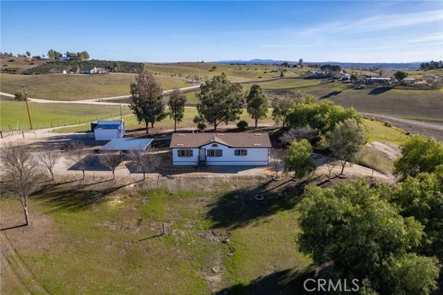 6066 Sweetie Lane, San Miguel, CA 93451