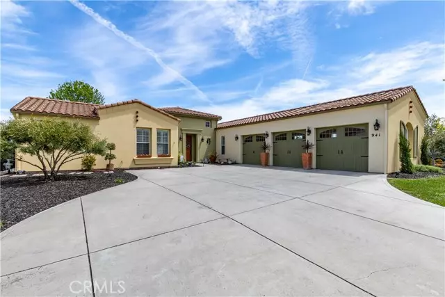 Paso Robles, CA 93446,941 Vista Cerro Drive