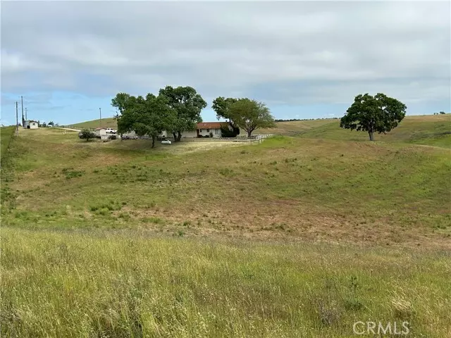 1975 Hidden Acre Ln, Paso Robles, CA 93446