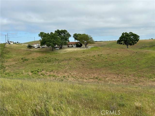 1975 Hidden Acre Ln, Paso Robles, CA 93446