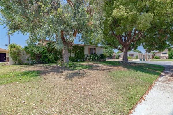 501 Leland Avenue, Bakersfield, CA 93304