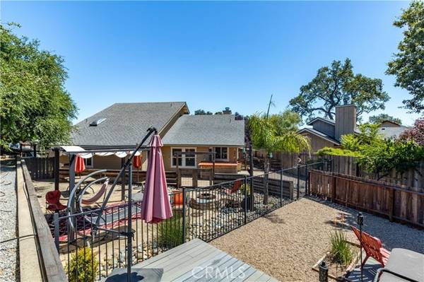 185 Julie Lane, Templeton, CA 93465