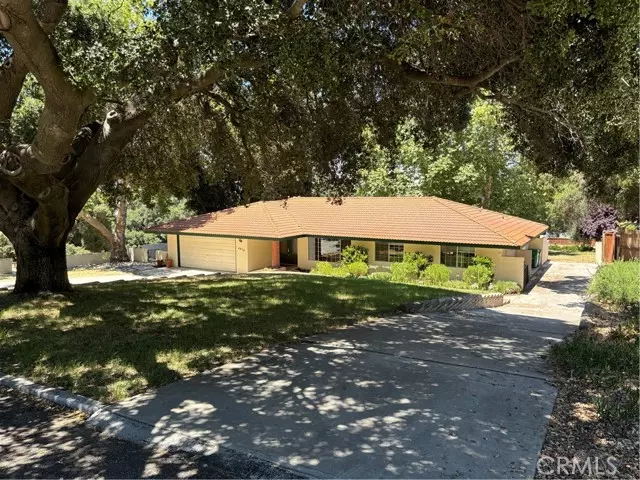 Atascadero, CA 93422,4050 Del Rio Road